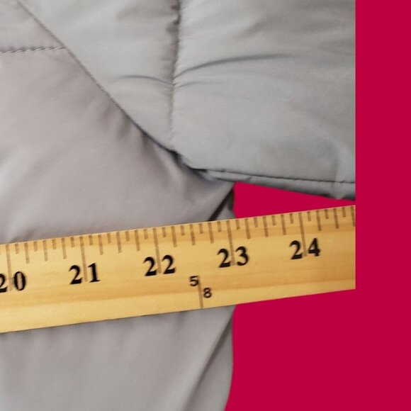 Andrew Marc Womens Parka Jacket Fur Lined Hood Jacket Zip Pockets Silver Xlarge - Picture 15 of 16